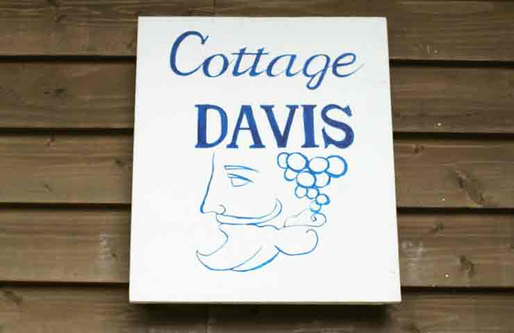 Cottage Davis